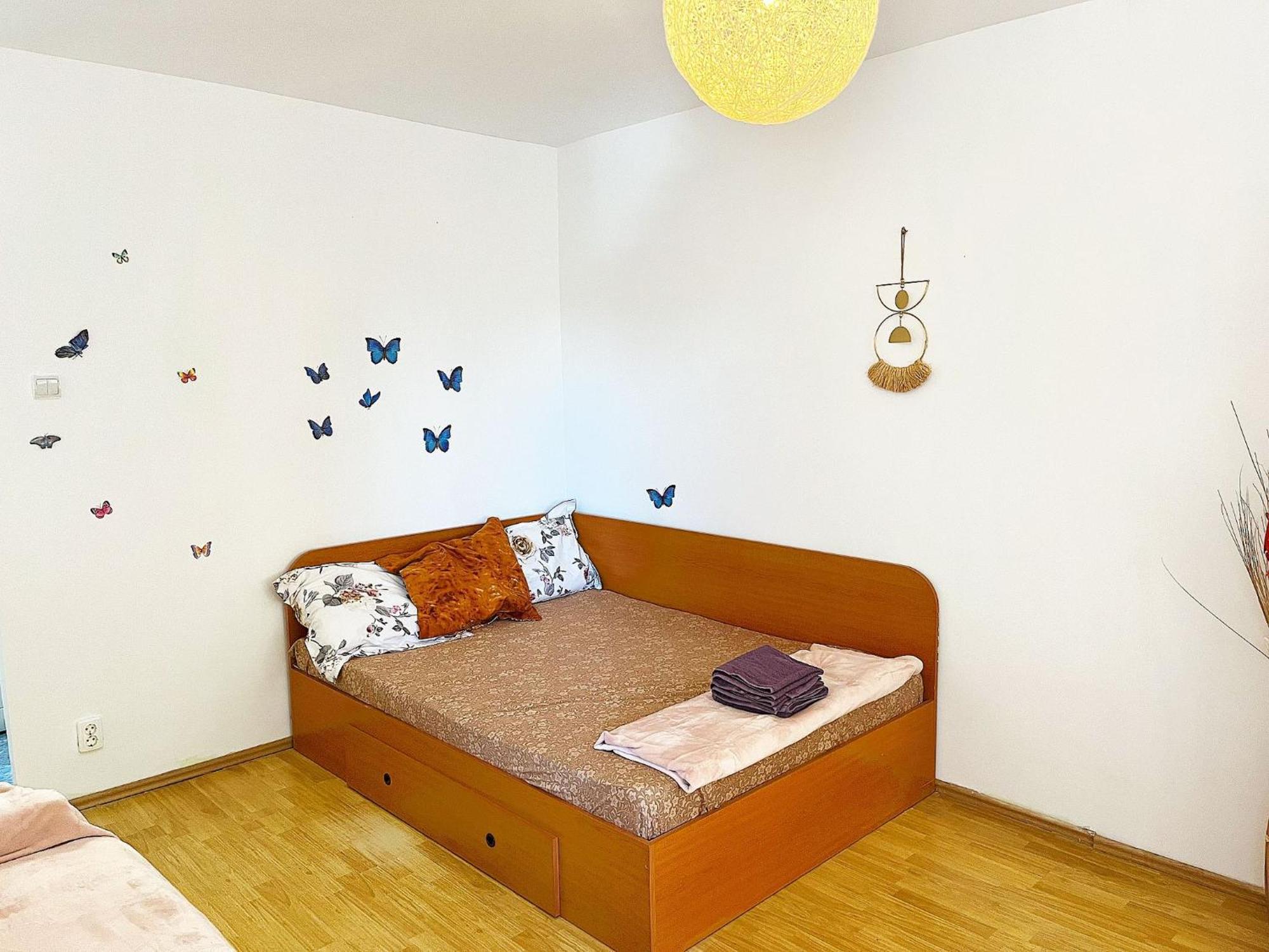 Crisand Home Bukarest Exteriör bild