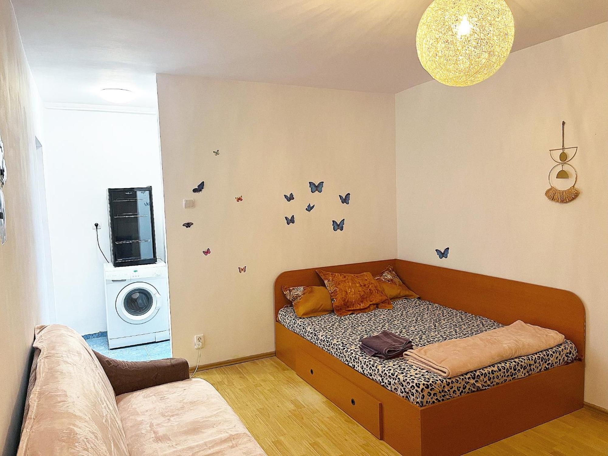 Crisand Home Bukarest Exteriör bild